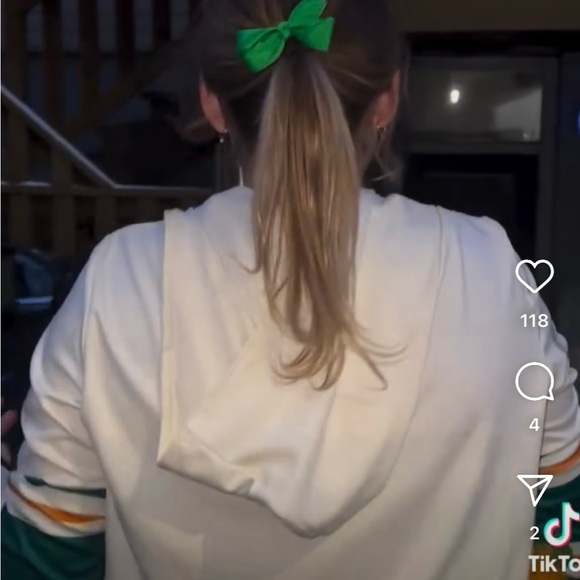 Stranger Things Chrissy Cheerleader Halloween Costume - Picture 8 of 9